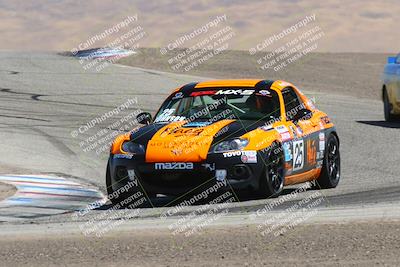 media/Jun-02-2024-CalClub SCCA (Sun) [[05fc656a50]]/Group 5/Race/